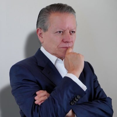 • Arturo Zaldívar, durante la conferencia matutina en palacio nacional.