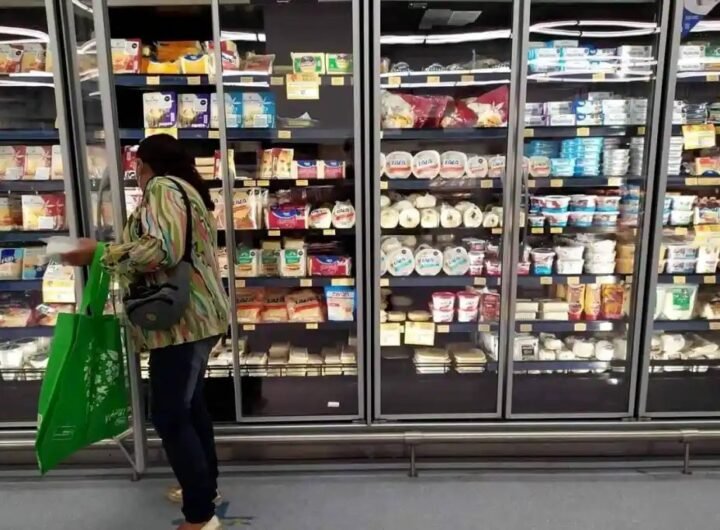 Alimentos ultraprocesados generan urgencia global al revelarse evidencia que vincula su consumo con daños profundos en salud pública y sistemas alimentarios actuales.